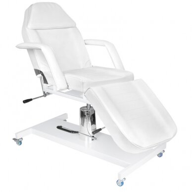 Cosmetology chair HYDRAULIC BASIC WHITE ON WHEELS