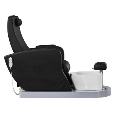 Fotel do pedicure z wanną do kąpieli stóp AZZURRO 016A PEDICURE MASSAGE CHAIR BLACK 1