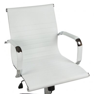 Офисное кресло на колесах CorpoComfort BX-5855 White 1