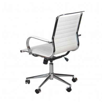 Офисное кресло на колесах CorpoComfort OF-600 White 3