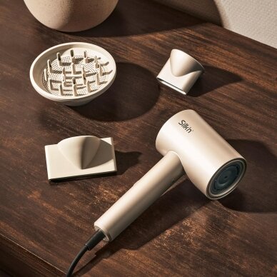 Hair dryer with water ion technology Silk'n SilkyAir Pro (3 attachments) 5