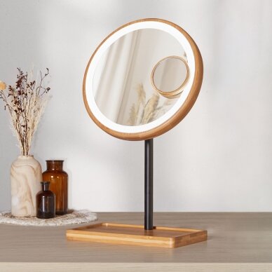 Suurennuspeili (X1/X3) jossa on LED-taustavalo Lanaform Bamboo Mirror 1