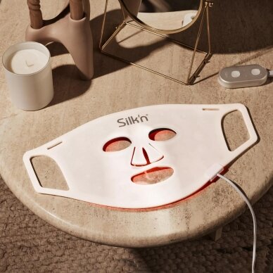 Facial rejuvenating LED mask Silk'n Face Mask 100 12