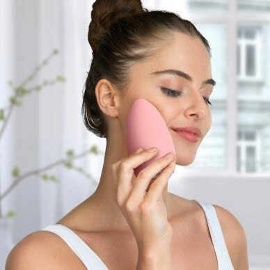 Facial cleansing device Silk'n Bright Pink 3