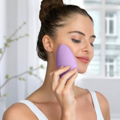 Facial cleansing device Silk'n Bright Purple 3